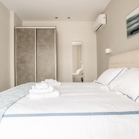 A14 Sunny & Chic 2Room Apartment Near Plaka & Parthenon Athens Luaran gambar